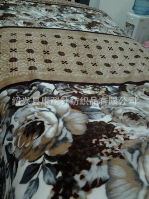 少女心之選 康耐針紡織法蘭絨毛毯，百花系列點亮溫馨生活